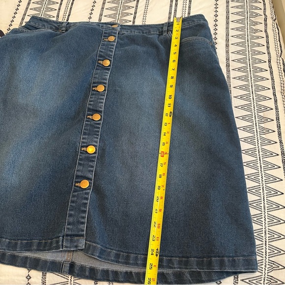 Eloquii Dark Blue Denim Skirt with Gold Buttons - Picture 5 of 5